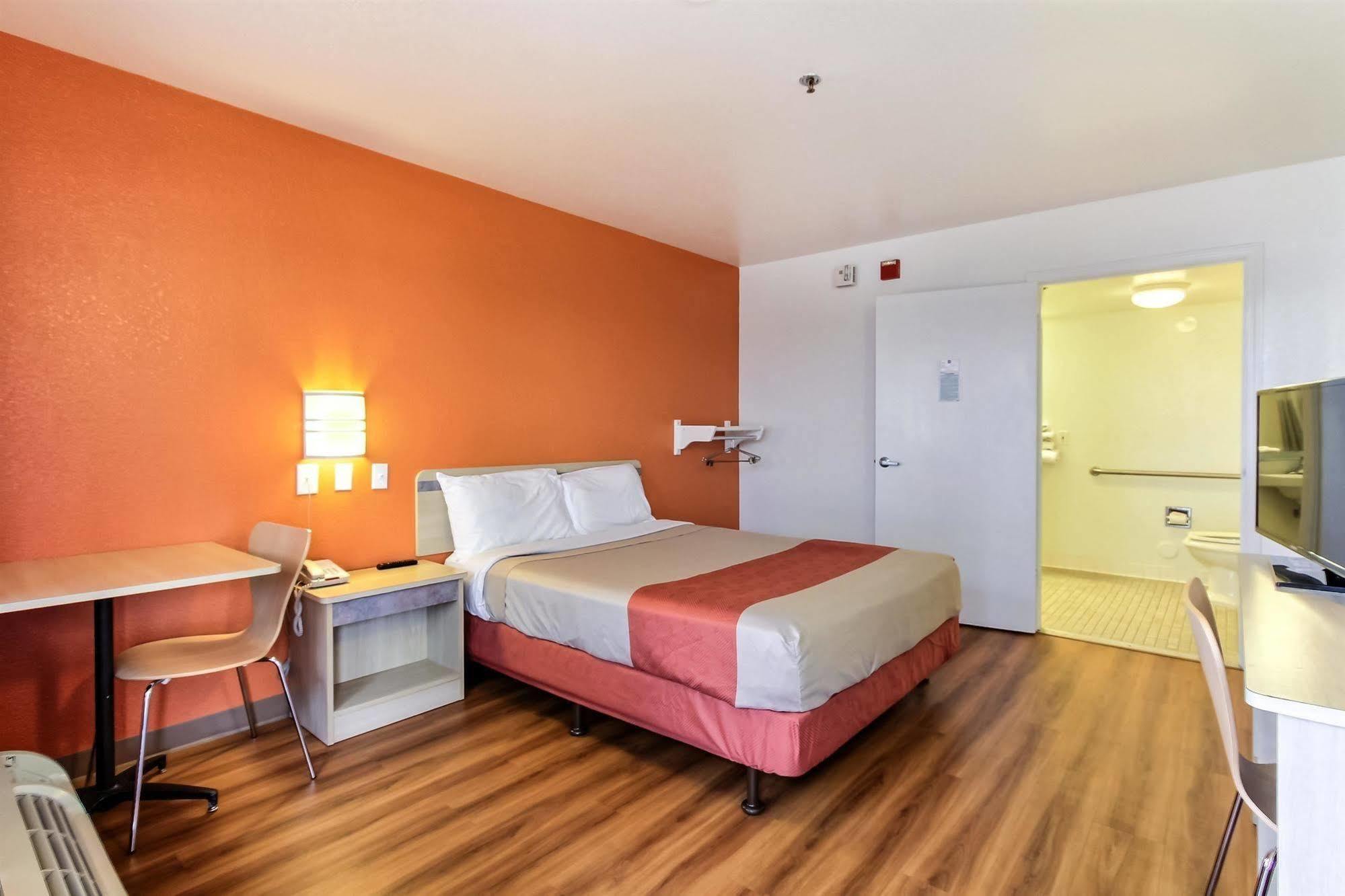 Motel 6-Salinas, Ca - North Monterey Area Luaran gambar