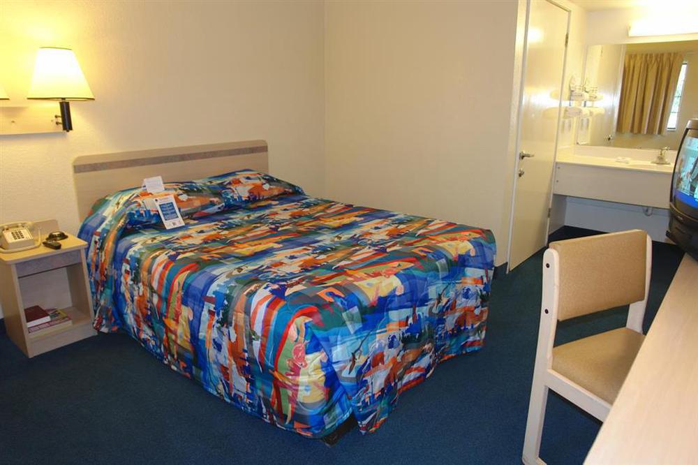 Motel 6-Salinas, Ca - North Monterey Area Bilik gambar